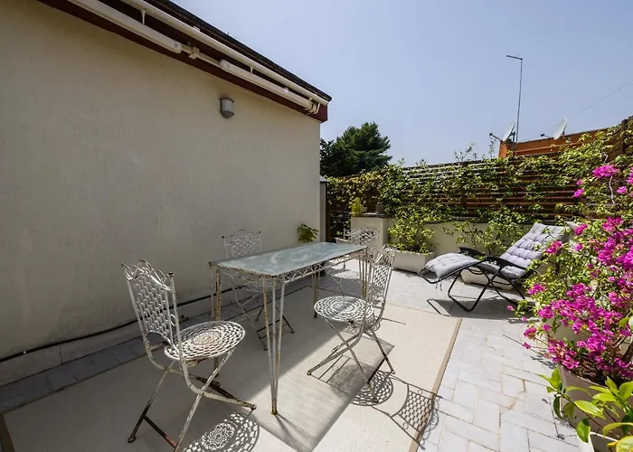 Apartamento Rooftop Porretta Citta Giardino Check-in From 3 Pm To 10 Pm Roma