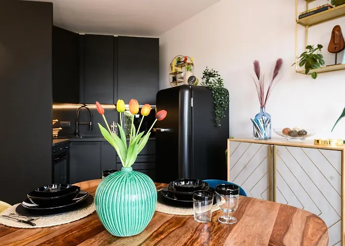 Apartamento Rooftop Porretta Citta Giardino Check-in From 3 Pm To 10 Pm *