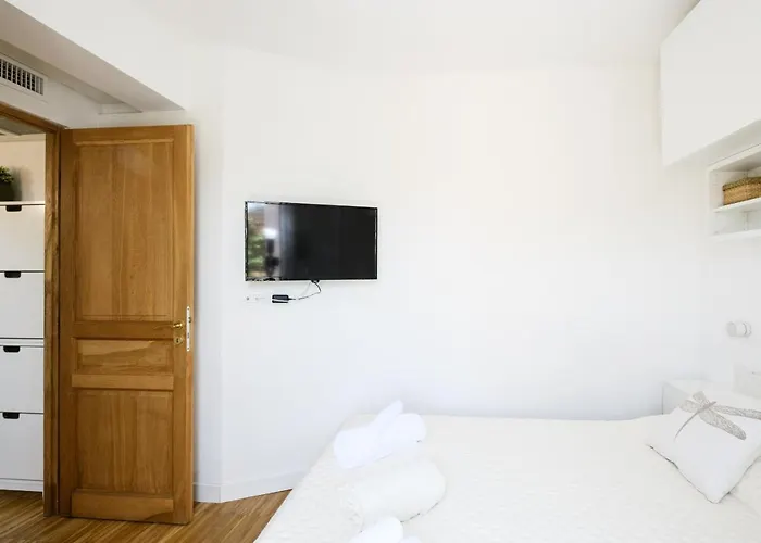 Rooftop Porretta Giardino Check-in From 3 Pm To 10 Pm Roma